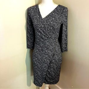 5/$20 Express white/black/gray surplice front zipper stretch mini dress XS